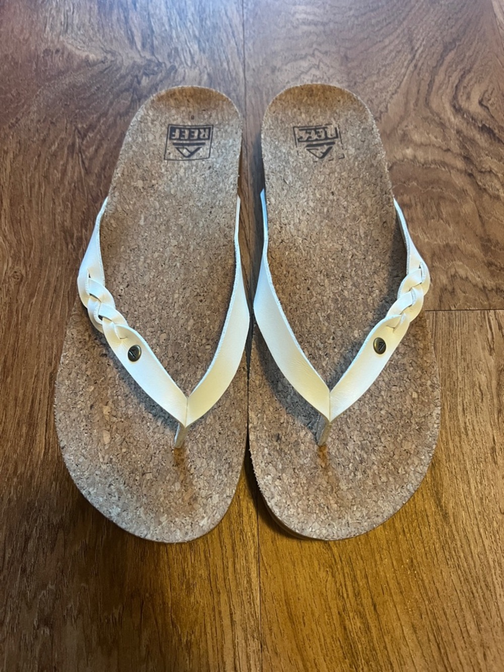 Reef White Braided-Strap Cork Footbed Flip Flops size 8